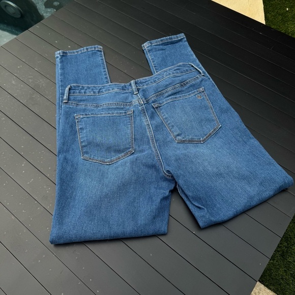 Jessica Simpson Blue Straight Leg Jeans Classic Style - Picture 10 of 14